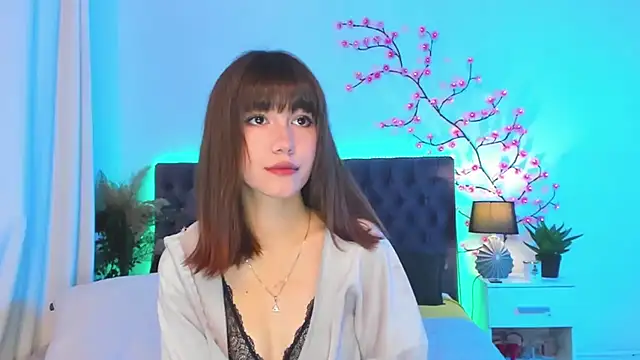 MilanaHotts online show from 08.06.26