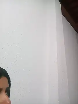 Fannyfoxfi online show from 04.25.26