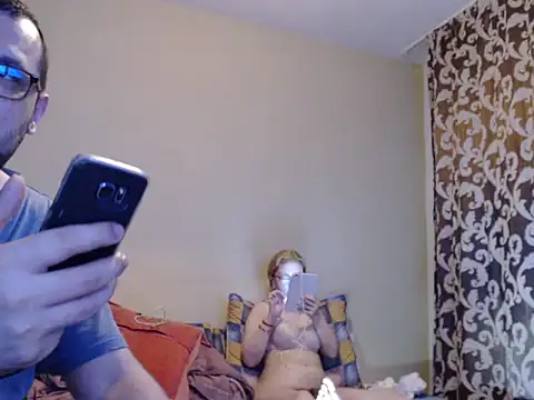 Snapshot of yunis32 chatting on 01.28.25 yunis32 online show from 01.28.25