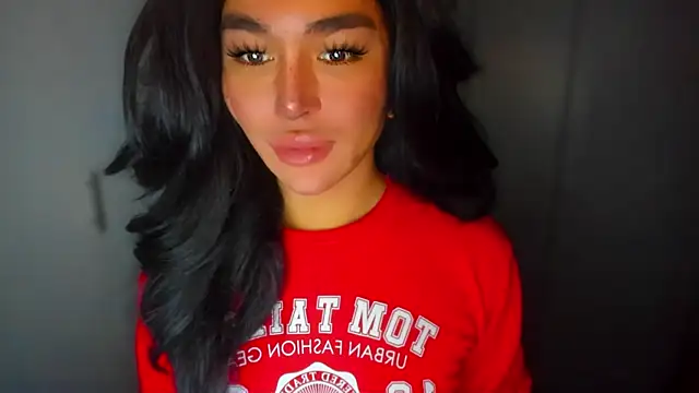 Snapshot of mxshemale_ladyboy chatting on 12.18.24 mxshemale ladyboy online show from 12.18.24