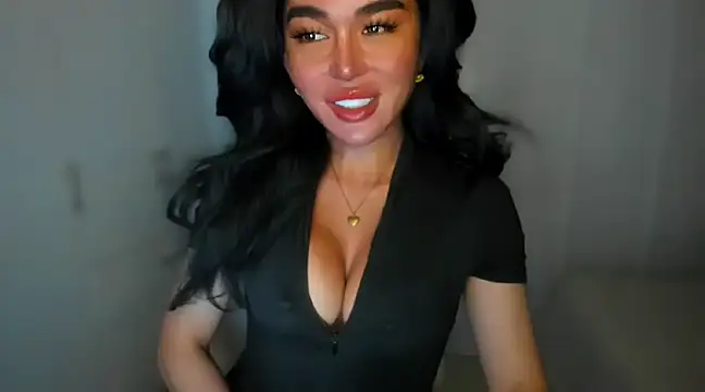 Snapshot of mxshemale_ladyboy chatting on 01.08.25 mxshemale ladyboy online show from 01.08.25