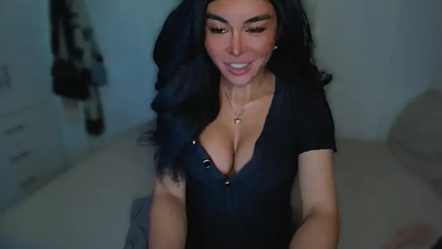 Snapshot of mxshemale_ladyboy chatting on 03.01.25 mxshemale ladyboy online show from 03.01.25
