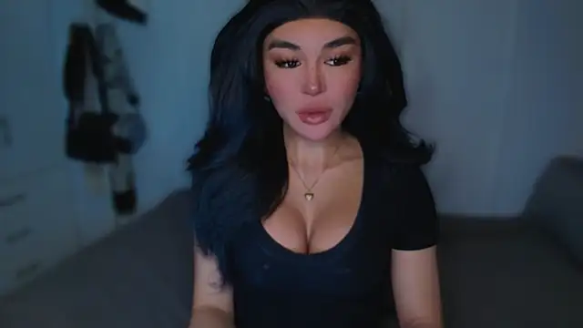Snapshot of mxshemale_ladyboy chatting on 03.19.25 mxshemale ladyboy online show from 03.19.25