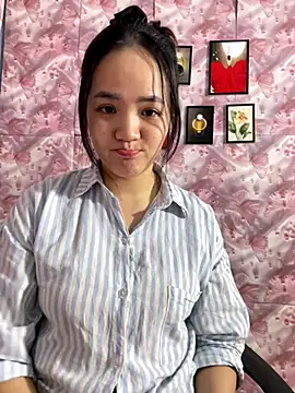 Sisilaydy 01 online show from 12.16.25
