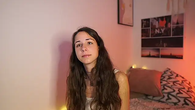 Snapshot of Dina_caguimbal chatting on 03.25.26 Dina caguimbal online show from 03.25.26