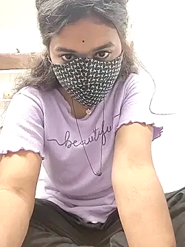 Snapshot of Cut_madhuri chatting on 01.17.26 Cut madhuri online show from 01.17.26