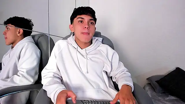  TaylorBlack online show from 03.15.26