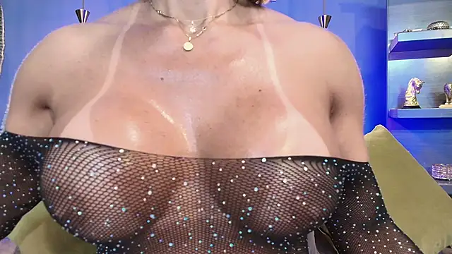 Christiekroes  online show from 05.03.26