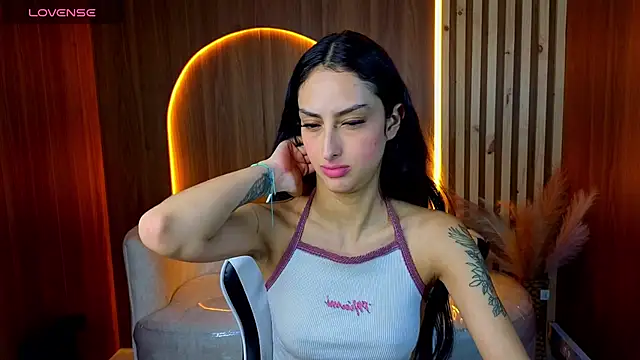 Snapshot of Tifany_Tx chatting on 07.18.26 Tifany Tx online show from 07.18.26