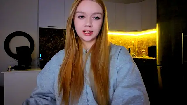 Snapshot of my_liss chatting on 01.08.26 my liss online show from 01.08.26