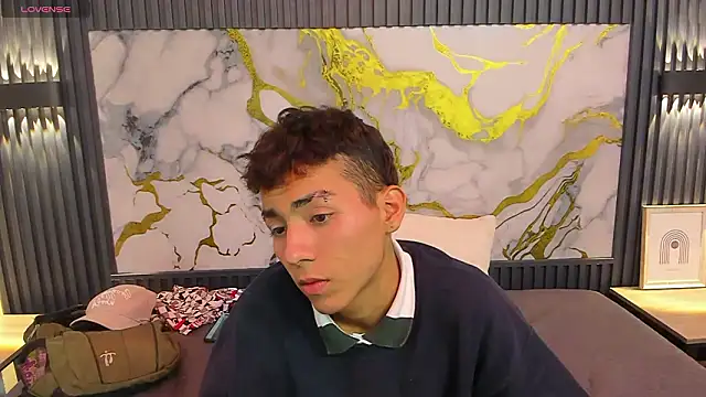 TaylerMiles online show from 02.01.26