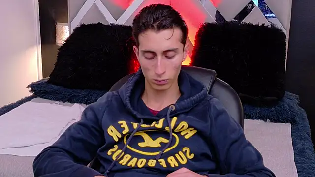 Ithan Skin online show from 01.06.26