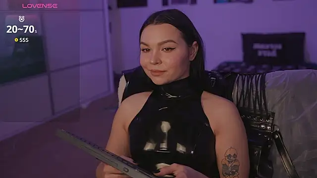 Dominatrix Alice online show from 03.04.26