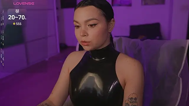 Dominatrix Alice online show from 03.27.26