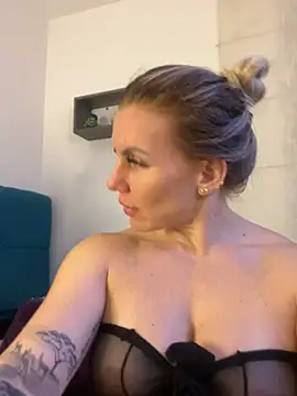 Natalia Fit online show from 04.30.26