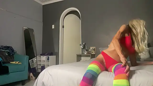 siennadiamond online show from 02.03.26