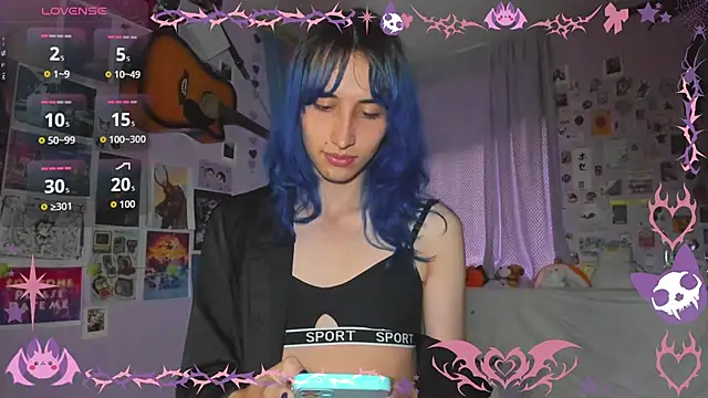 Snapshot of Elis-Darling chatting on 05.28.26 Elis-Darling online show from 05.28.26