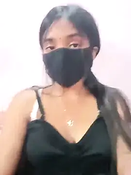 Snapshot of Honey_Pixifly chatting on 12.19.25 Honey Pixifly online show from 12.19.25