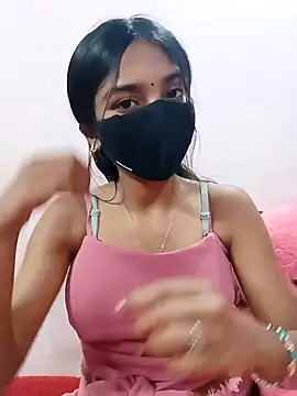 Snapshot of Honey_Pixifly chatting on 02.02.26 Honey Pixifly online show from 02.02.26