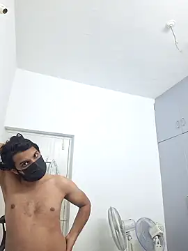 Snapshot of nihal4uuu chatting on 12.17.25 nihal4uuu online show from 12.17.25