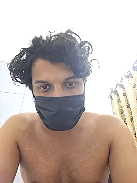 Snapshot of nihal4uuu chatting on 12.21.25 nihal4uuu online show from 12.21.25