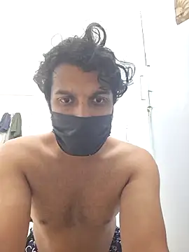 Snapshot of nihal4uuu chatting on 12.22.25 nihal4uuu online show from 12.22.25