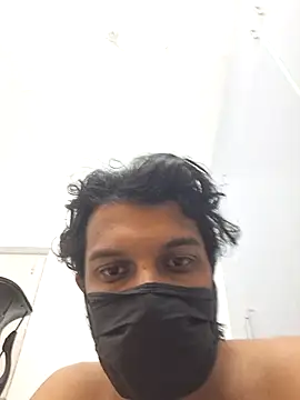 Snapshot of nihal4uuu chatting on 12.23.25 nihal4uuu online show from 12.23.25