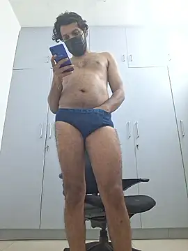 Snapshot of nihal4uuu chatting on 01.13.26 nihal4uuu online show from 01.13.26