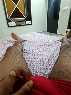 Tall7boy7 online show from 04.21.26