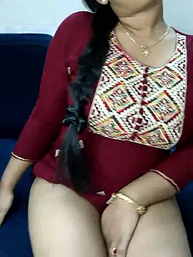 Snapshot of SSiya- chatting on 01.19.26 SSiya- online show from 01.19.26