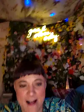 infinirose online show from 04.04.26