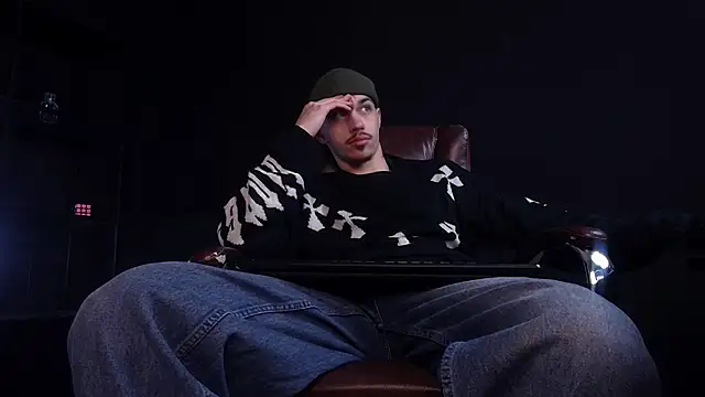 Snapshot of KaydenDrew chatting on 01.18.26 KaydenDrew online show from 01.18.26