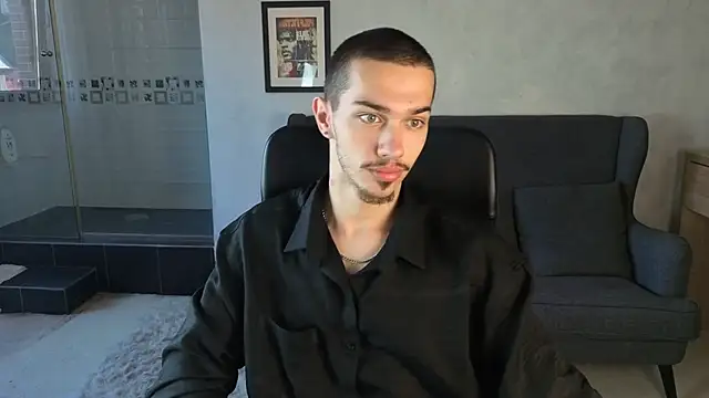 Snapshot of KaydenDrew chatting on 06.13.26 KaydenDrew online show from 06.13.26