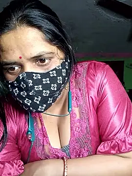 Snapshot of DIRTY-MOMS chatting on 01.10.26 DIRTY-MOMS online show from 01.10.26