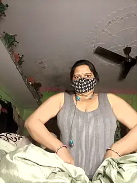 Snapshot of DIRTY-MOMS chatting on 02.13.26 DIRTY-MOMS online show from 02.13.26