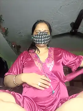 Snapshot of DIRTY-MOMS chatting on 02.28.26 DIRTY-MOMS online show from 02.28.26