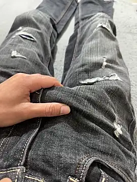 Snapshot of harshv11 chatting on 02.18.26 harshv11 online show from 02.18.26