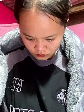 Snapshot of Thanhhuyen001 chatting on 01.06.26 Thanhhuyen001 online show from 01.06.26