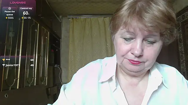Casey peach online show from 02.28.26