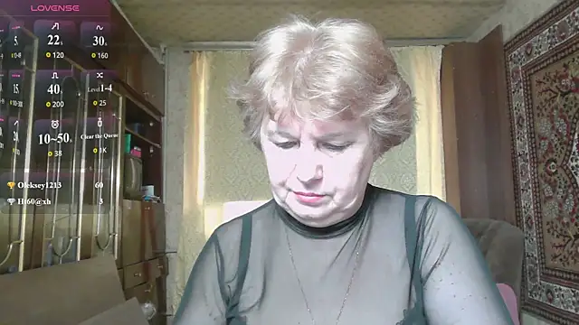 Snapshot of Casey_peach chatting on 07.14.26 Casey peach online show from 07.14.26