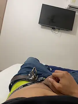 Snapshot of HotWhisper22 chatting on 02.11.26 HotWhisper22 online show from 02.11.26