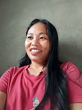 Snapshot of Maikha08 chatting on 05.19.26 Maikha08 online show from 05.19.26
