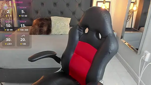 Snapshot of angelinemore chatting on 02.09.26 angelinemore online show from 02.09.26