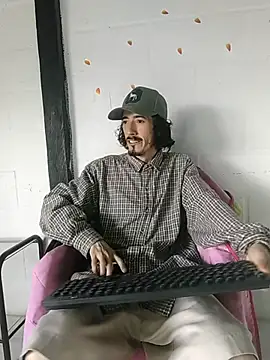sk8-boy online show from 04.22.26