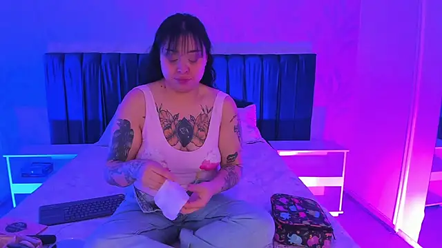 Snapshot of Saarada chatting on 01.10.26 Saarada online show from 01.10.26