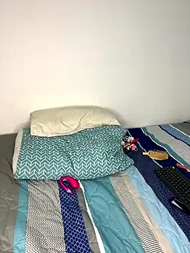 Emily joee  online show from 01.09.26