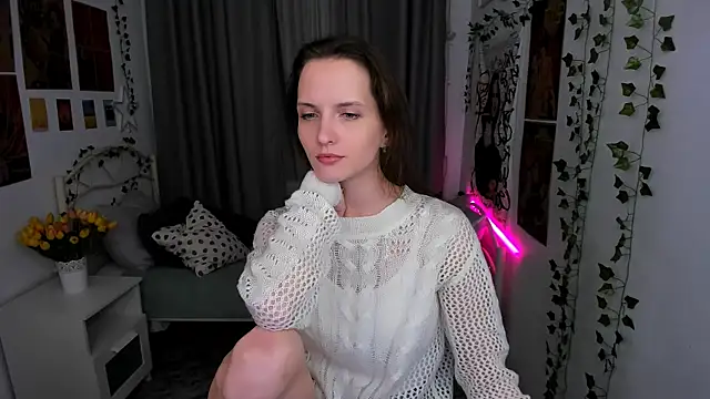 Snapshot of Ariadna_Shy chatting on 12.09.24 Ariadna Shy online show from 12.09.24