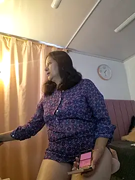 christy ant online show from 07.30.26