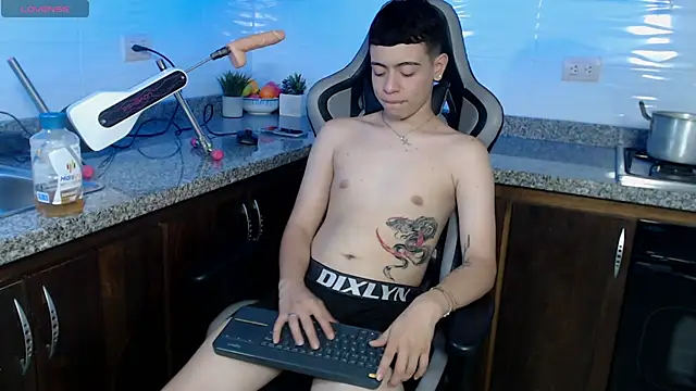 alex xhunter online show from 04.23.26