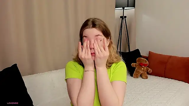 MilaBooobs online show from 01.12.26